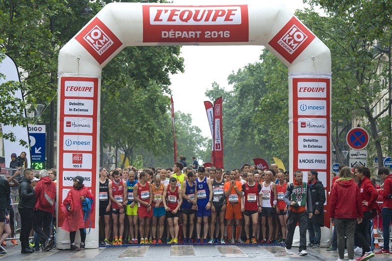 10Km l’Equipe Paris 2016 - 29/05/2016 – Paris – France – Les concurrents au départ