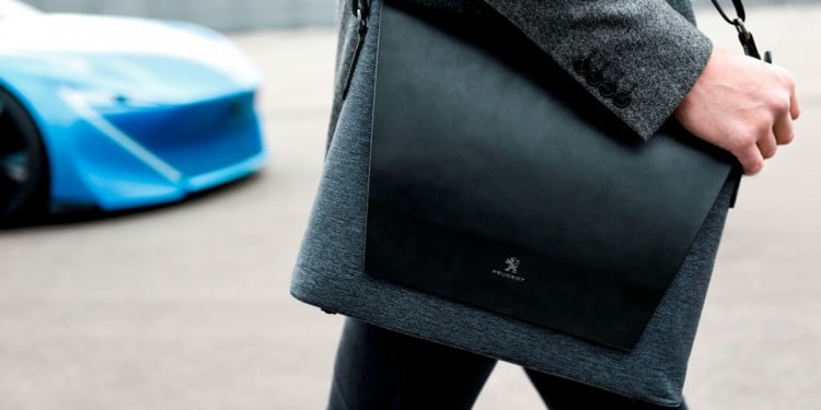 Couverture Peugeot - Maroquinerie