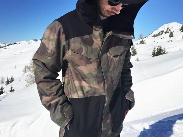 la-plagne-voyager-leger-skier-volcom la-plagne-voyager-leger-skier-volcom