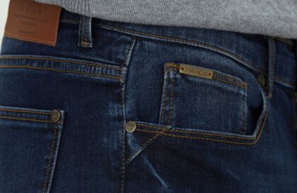 jeans éco-responsables moins polluants développée par IZAC