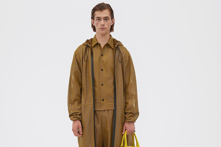 BOTTEGA VENETA, la marque célèbre pour son « intrecciato »