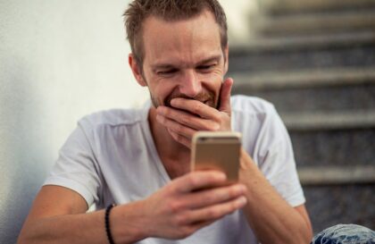 Comment repérer les faux-profils sur les applications de rencontre