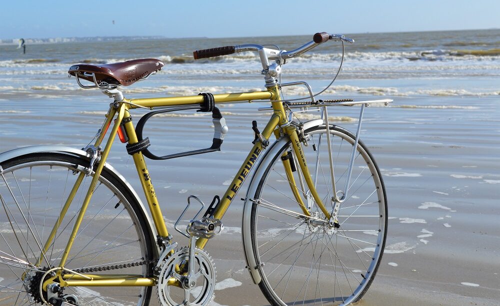Vélo de course vintage restauré