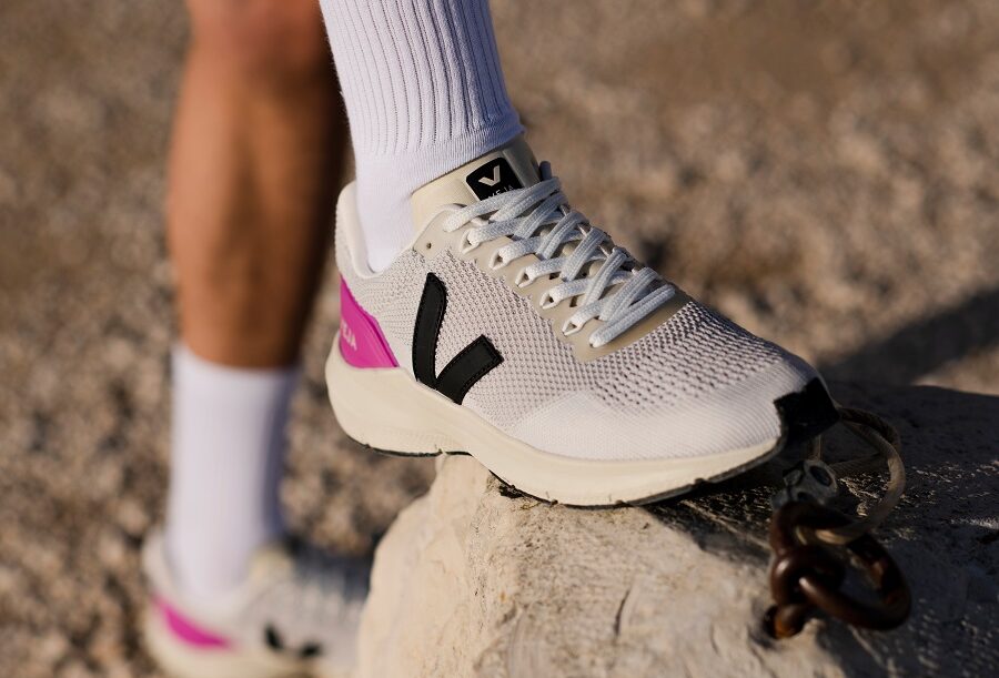 Paire de running VEJA pour homme