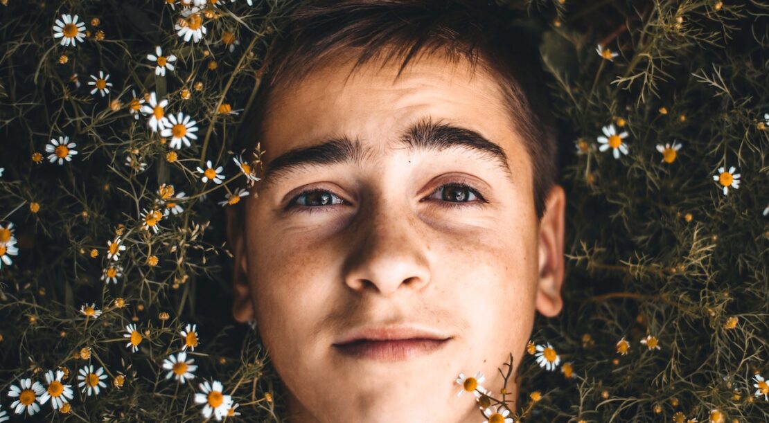 routine soins capillaires pour homme