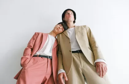 Comment rester chic et élégant avec un costume cet été